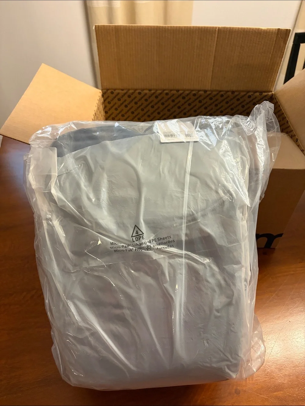 NWT Lululemon New Parent Backpack with inserts & accessories!